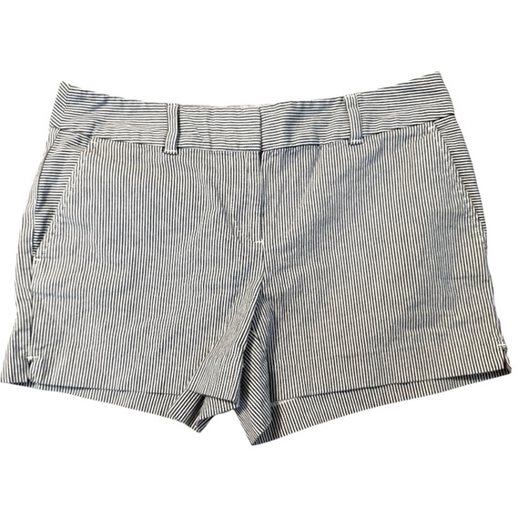 🌹 LOFT Striped Gray and White Women's Shorts - Picture 2 of 6